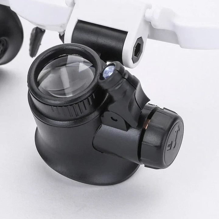 Lente d'ingrandimento con illuminazione a LED e lenti regolabili