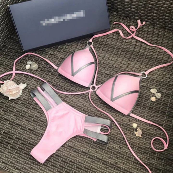 Set bikini donna comodo e a triangolo