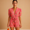 Look estivo giocoso con maniche a sbuffo