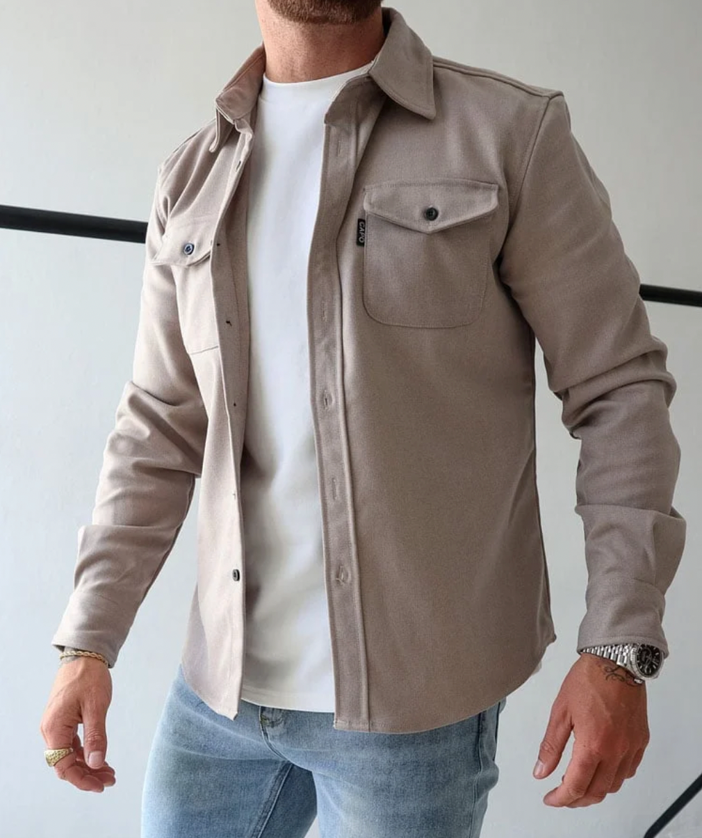 Camicia a maniche lunghe con tasche per uomo