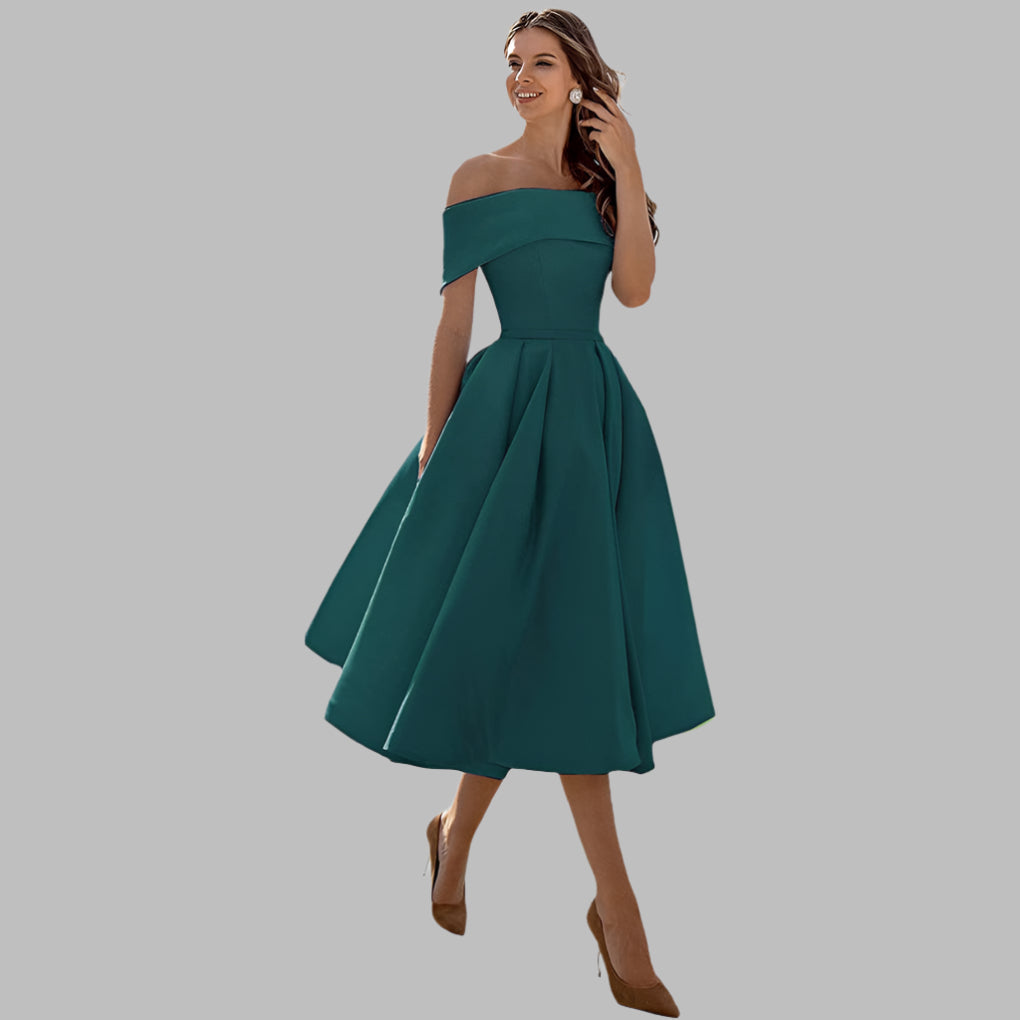 Abito da ballo vintage in raso con spalle scoperte