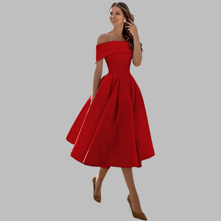 Abito da ballo vintage in raso con spalle scoperte