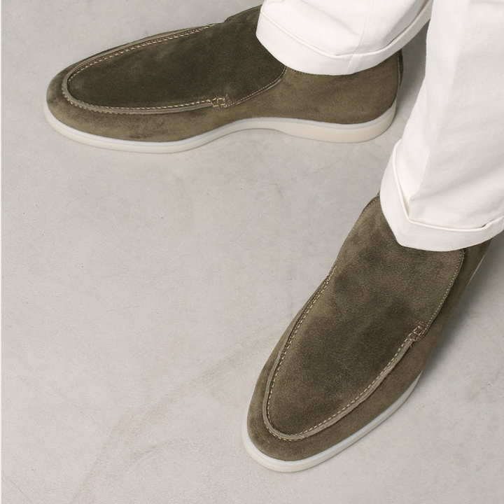 Mocassino elegante da uomo in pelle scamosciata di vitello