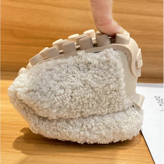 Pantofole di peluche per donna