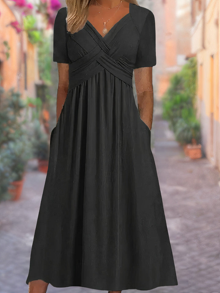 Elegante abito estivo con scollo a V