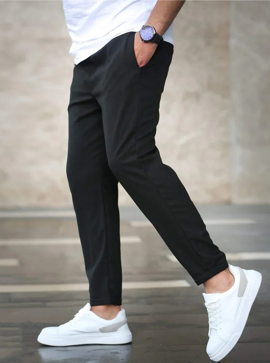 Pantaloni elasticizzati moderni da uomo