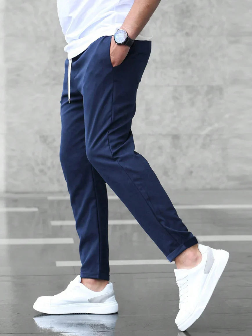 Pantaloni elasticizzati moderni da uomo
