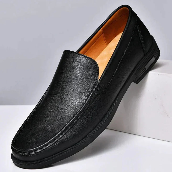 Mocassini slip-on in pelle cuciti a mano