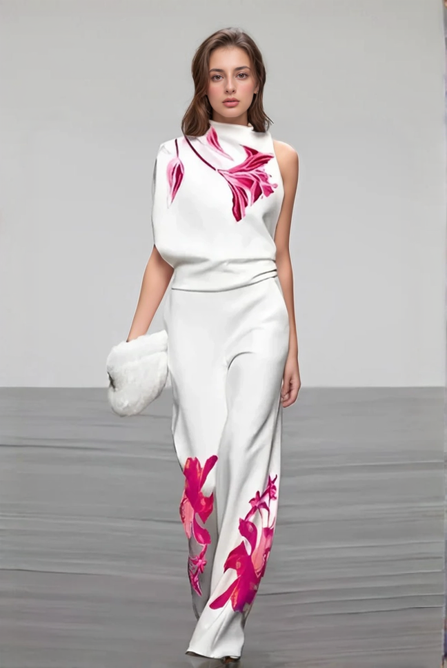 Completo due pezzi da donna con design floreale in grassetto