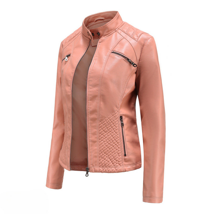 Giacca in Pelle da Donna: Eleganza e Stile per Ogni Occasione