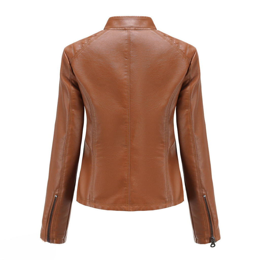 Giacca in Pelle da Donna: Eleganza e Stile per Ogni Occasione
