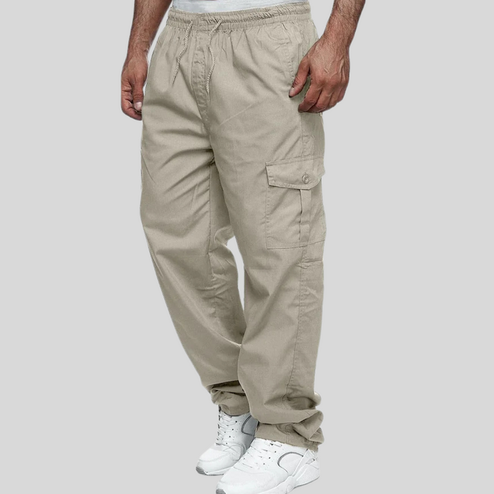 Pantaloni da uomo per attività all'aperto con design multitasche