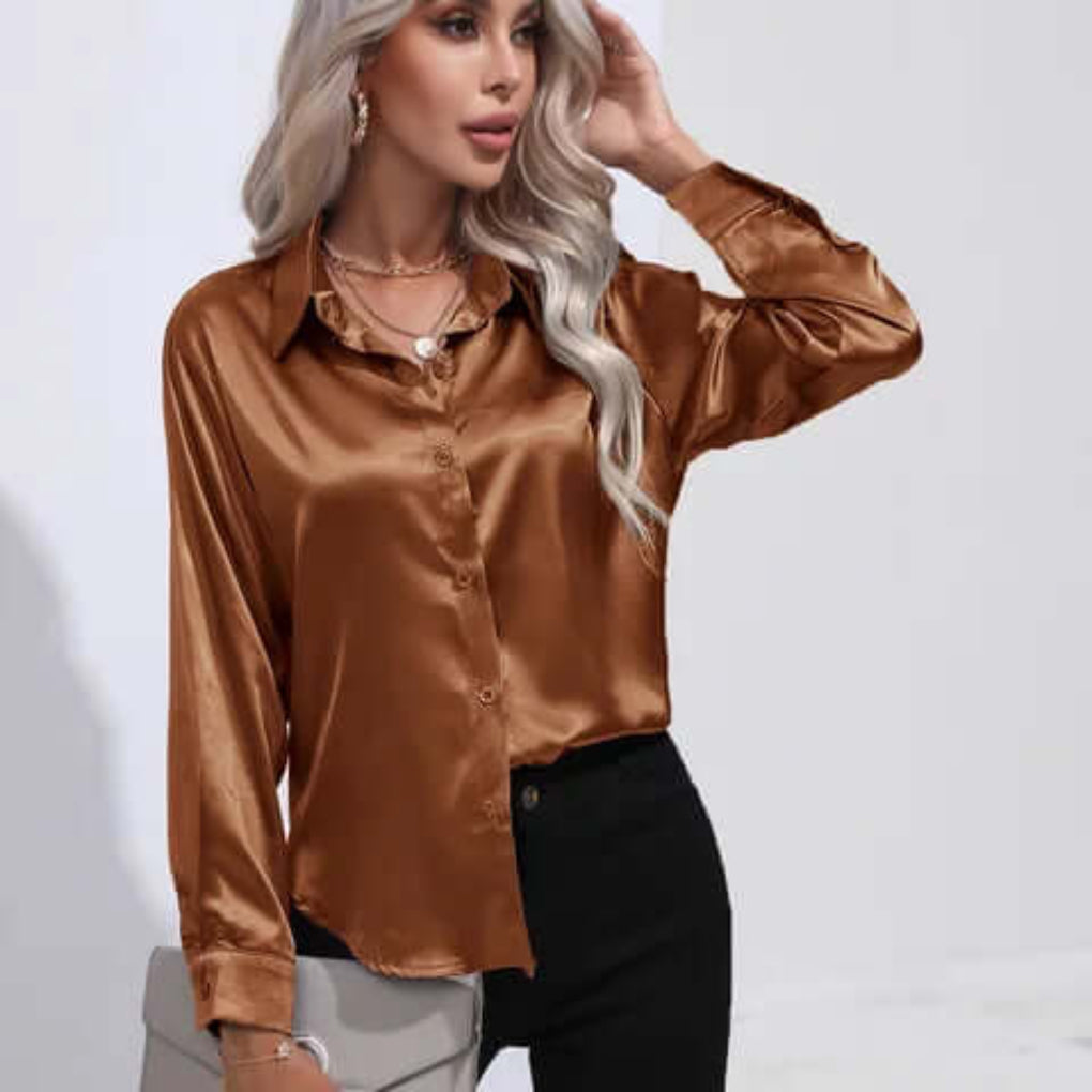 Blusa da donna in raso con maniche lunghe e vestibilità ampia