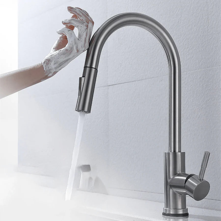 Rubinetto da cucina touchless con sensore di movimento