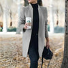 Cappotto invernale da donna con collo alto
