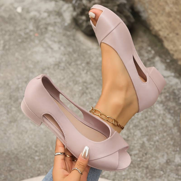 Eleganti sandali orientali con cinturino a T da donna
