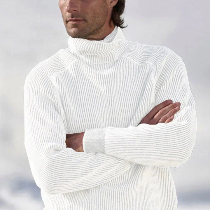 Maglione a collo alto da uomo: elegante e alla moda per le stagioni più fredde