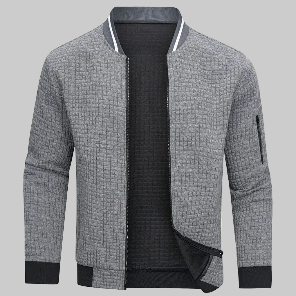 Maglione da uomo con mezza zip: un look a strati rilassato per le giornate più fresche