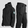 Completo outdoor para hombre – impermeable y antiviento