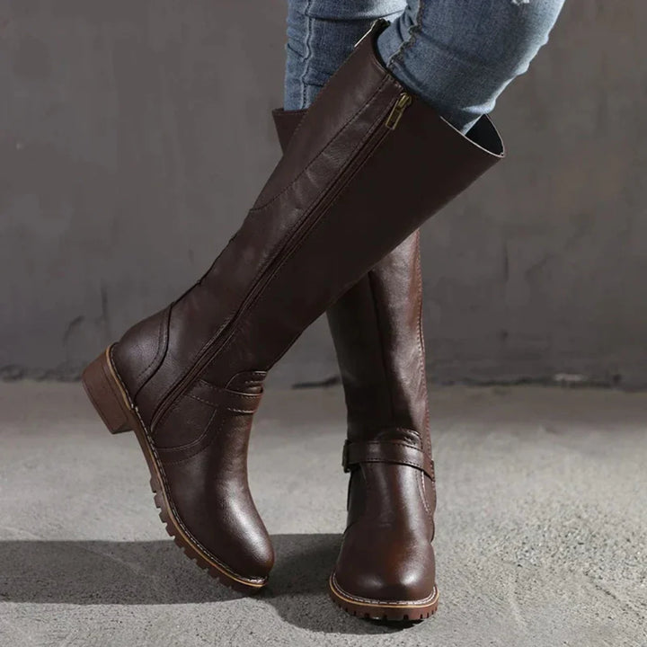 Eleganti stivali in pelle da donna per ogni occasione