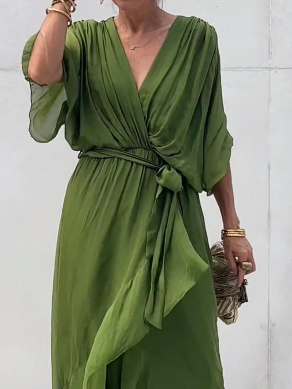 Abito elegante con scollo a V