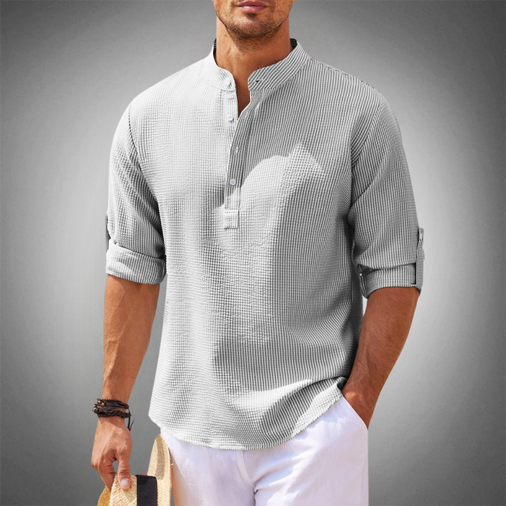 Elegante camicia di lino per il gentiluomo moderno