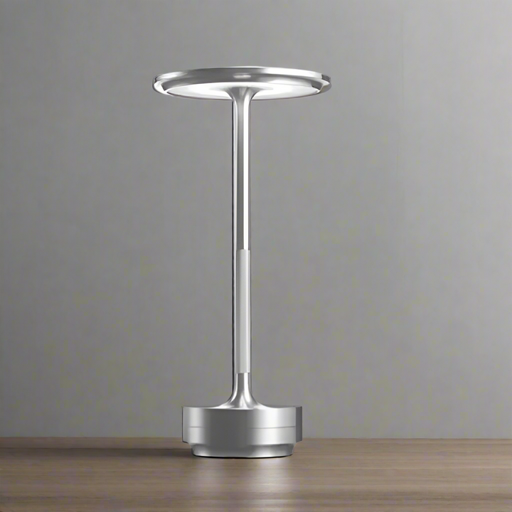 Lampada da tavolo wireless con ricarica semplice