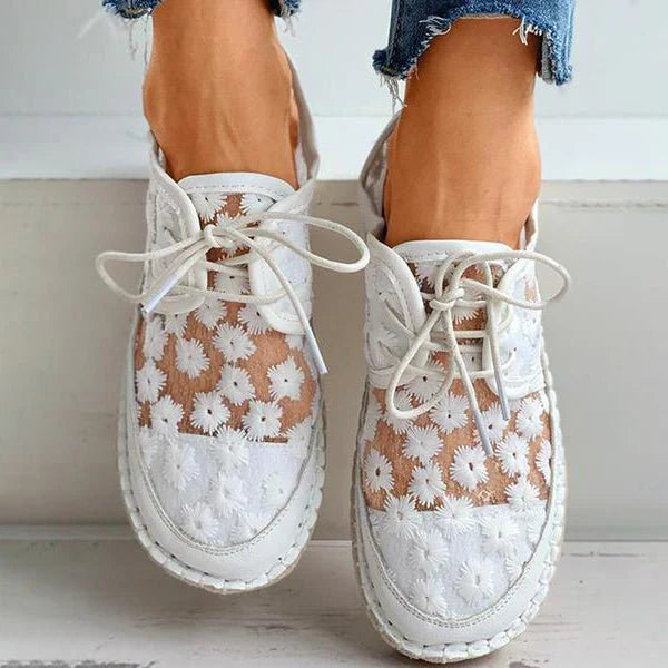 Sneakers ortopediche ricamate da donna