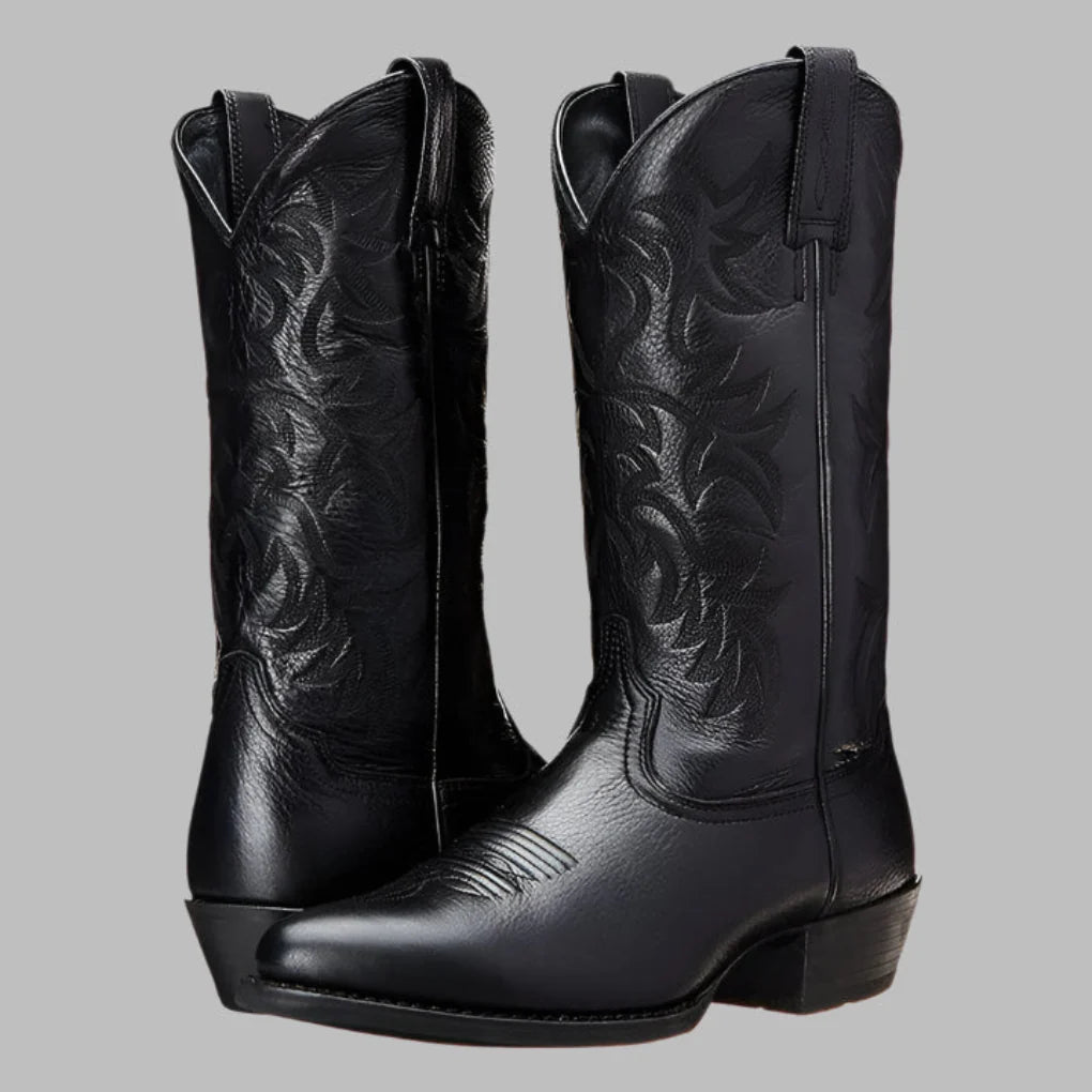 Stivali da cowboy alla moda per uomo