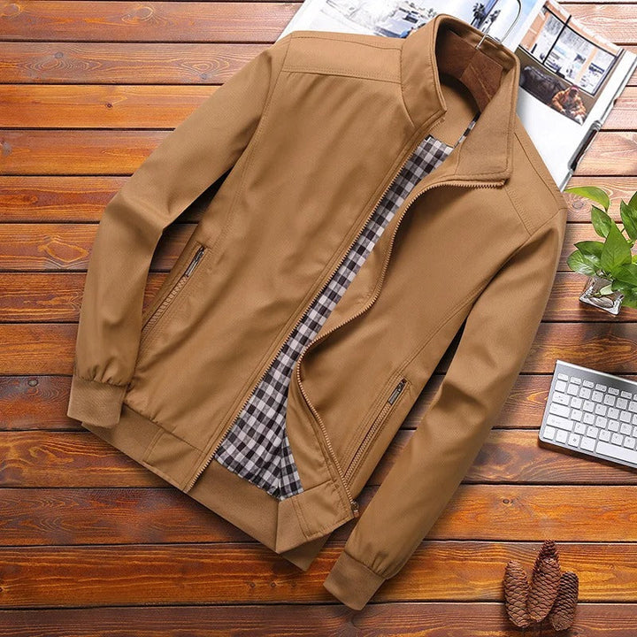 Elegante giacca estiva antivento per uomo